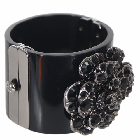Large Product Preview Image 3